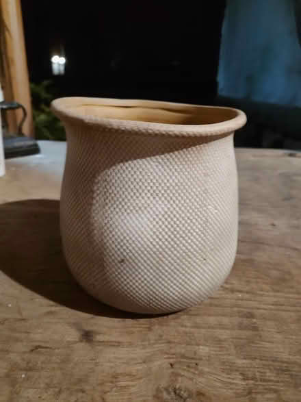 Photo of free 8" clay pot (Odenton) #1