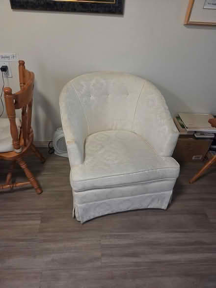 Photo of free Small Couch and two lounge chairs (East York) #3