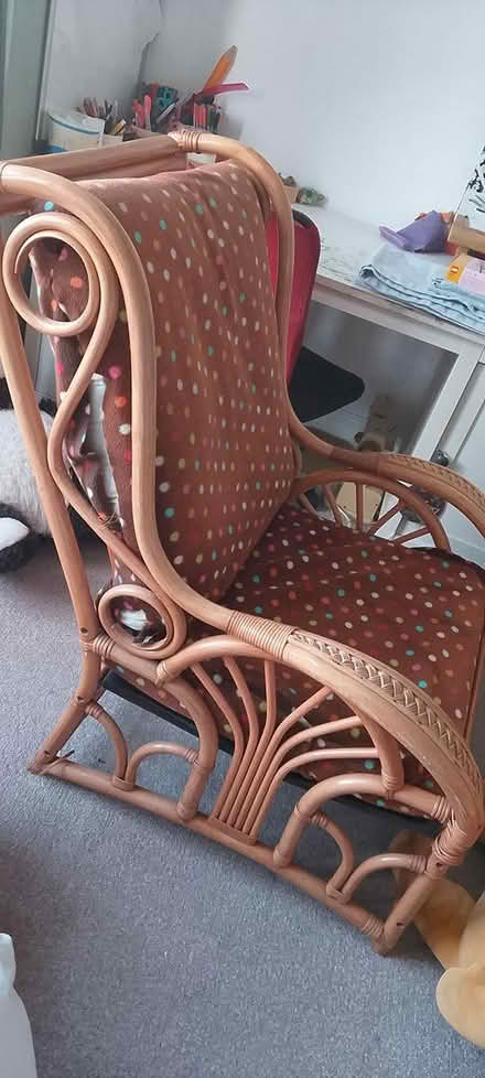 Photo of free Cane chair (Ip2) #2