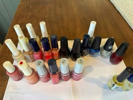 Photo of free Fingernail polish (McCollum Park area) #1
