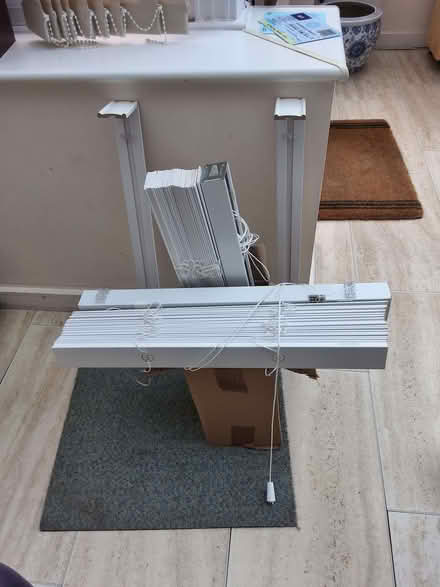 Photo of free Venetian Blinds (Hiltingbury SO53) #1
