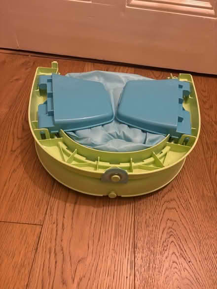 Photo of free Baby bath, foldaway (Shepherds Bush W14) #2