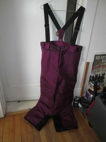 Photo of free snow pants (Old Ottawa South) #1