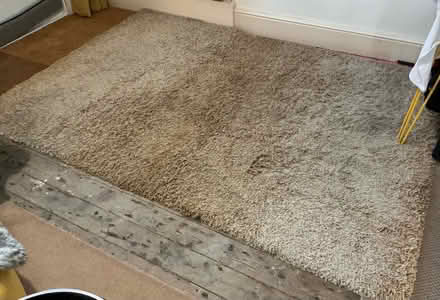 Photo of free Large Wool Rug (Starbeck HG1) #1