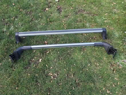 Photo of free Renault Scenic roof bars (Alvaston DE24) #1