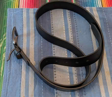 Photo of free new men's belt (Anna st in Teaneck) #1