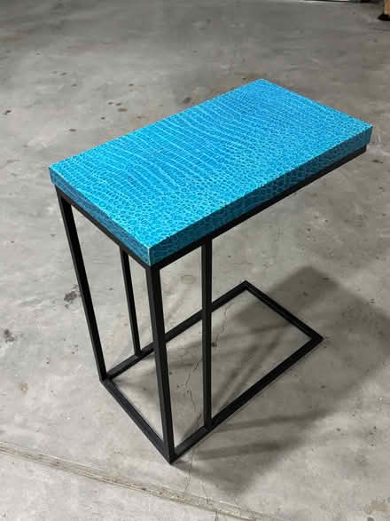 Photo of free Modern Lightweight Side Table (San Ramon) #1