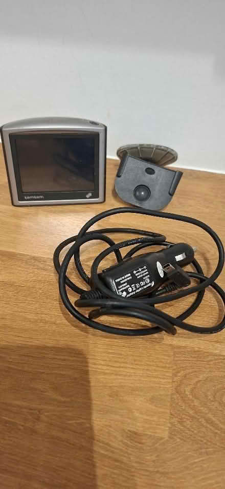 Photo of free TomTom car satnav (Pokesdown BH6) #1