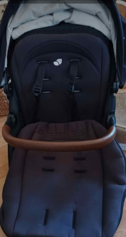 Photo of free Jole, buggy seat (Grand Canal Street, Dublin 4.) #3