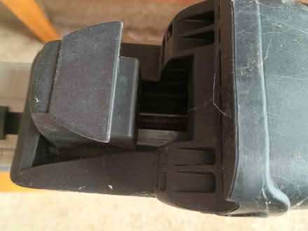 Photo of free Car roof bars (Bexhill tn40) #4