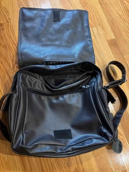 Photo of free Laptop sling bag (Churchill Meadows) #2