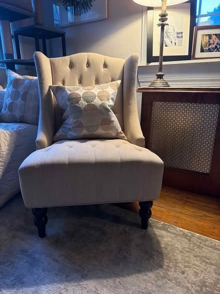 Photo of free wing back chairs (327Calvert rd Merion stationPA) #2