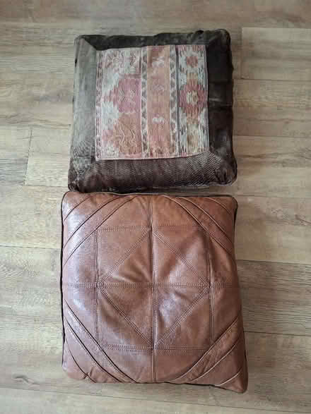Photo of free Reversible cushions (Woodley RG5) #1