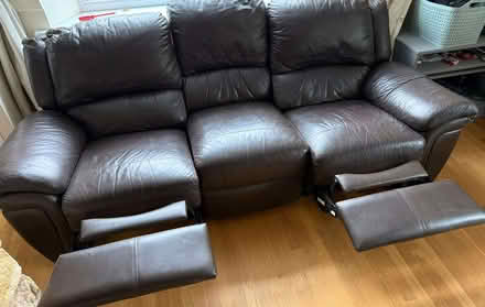 Photo of free Settee (Oughtibridge S35) #2