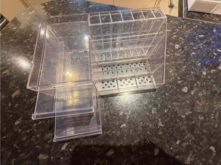 Photo of free Make up organiser/ desk tidy (Marshalswick AL4) #1