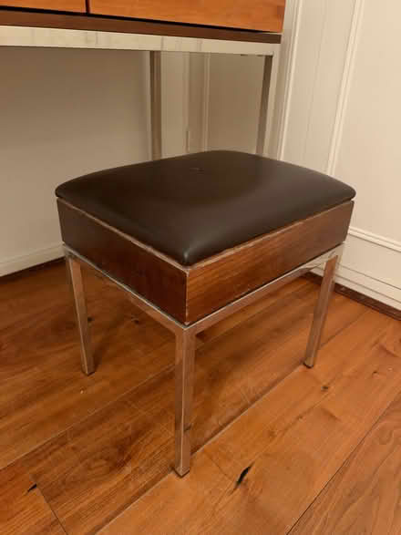 Photo of free Dressing table stool (Swiss Cottage NW8) #1