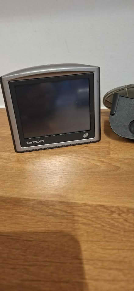 Photo of free TomTom car satnav (Pokesdown BH6) #2