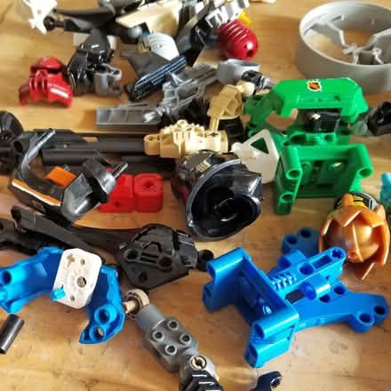 Photo of free LEGO Robot Battle Aftermath (Yonge Eglinton) #4