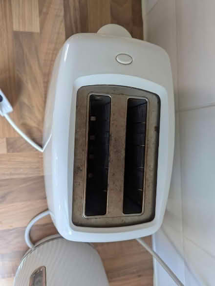 Photo of free Toaster and kettle (Woodseats S8) #3