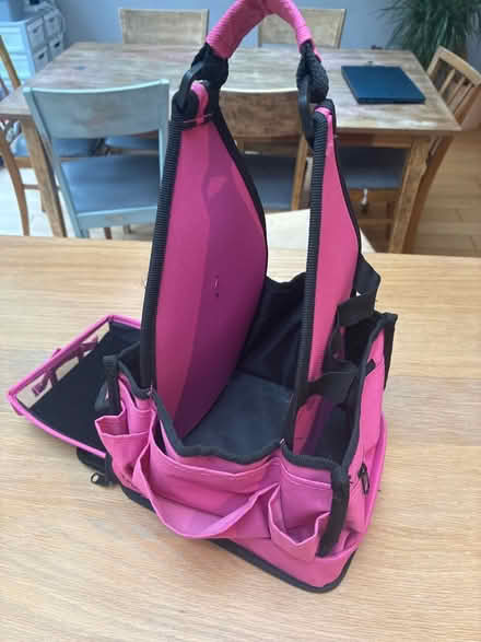 Photo of free Crafting bag (Byfleet KT14) #2