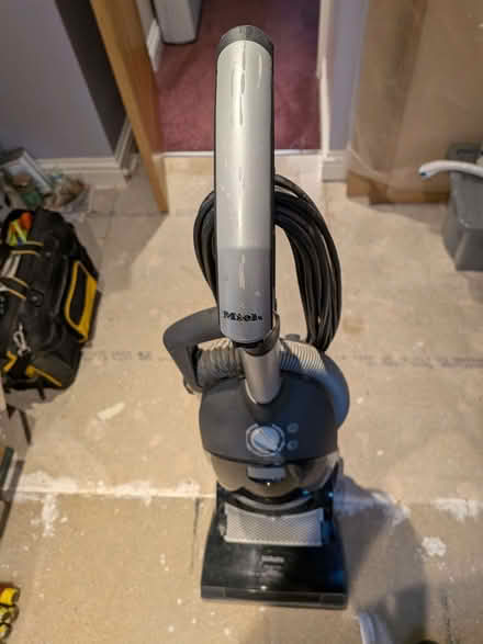 Photo of free Miele Vacuum cleaner (Totternhoe LU6) #1