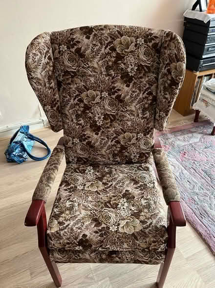 Photo of free Relaxing chair for the elderly or disabled (Sudbury UB6) #2