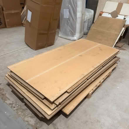 Photo of free chip board sheets (Bonnyrigg EH20) #3