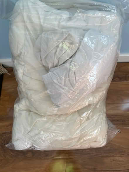 Photo of free Single bed bedding (Baldock SG7) #1