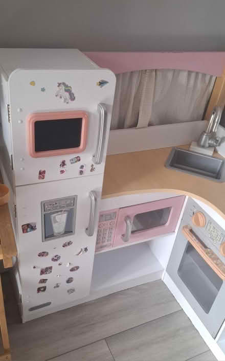 Photo of free Kids kitchen (Croydon CR2) #2