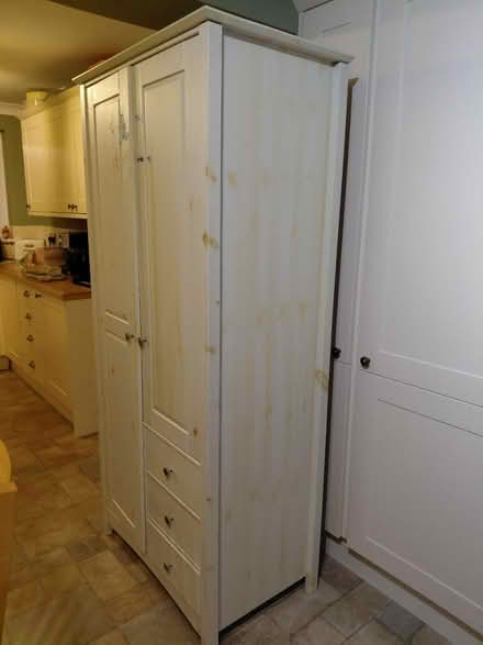 Photo of free White wood effect wardrobe (Singleton TN23) #3