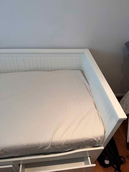 Photo of free Single bed (Swiss Cottage NW8) #4
