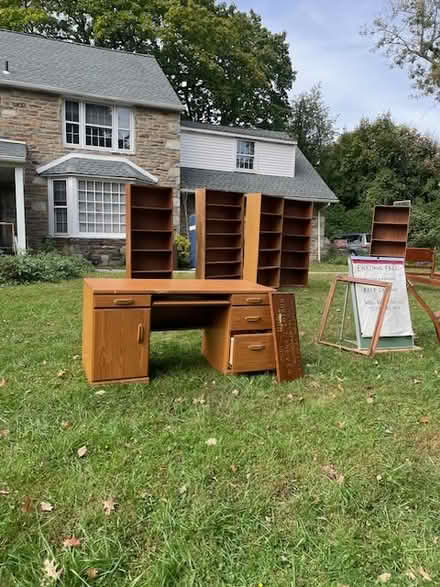 Photo of free stuff (elkins park) #2
