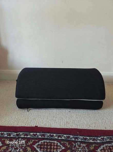 Photo of free Memory Foam Under Desk Footrest – Adjustable Ergonomic Foot (Frog Island LE4) #3