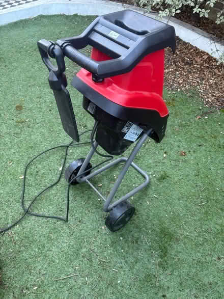 Photo of free Einhell Electric Garden Shredder (Clapham South SW12) #1