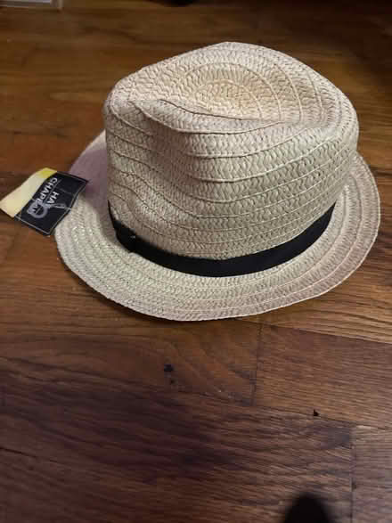 Photo of free Hat #1 (Clason Point Bronx NY) #1