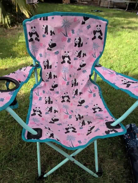Photo of free 2x children's fold up chairs (Portchester PO16) #2