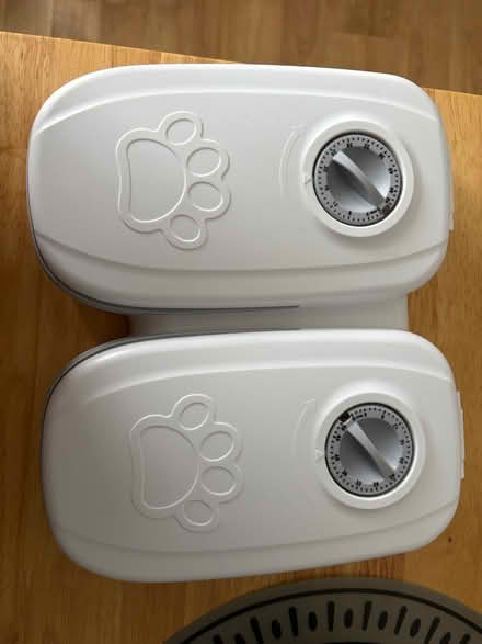 Photo of free 48 hr Pet Feeder - One side opens (Sonning RG4) #1