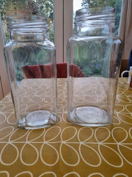 Photo of free Two vintage sweetie jars (Botley OX2) #1