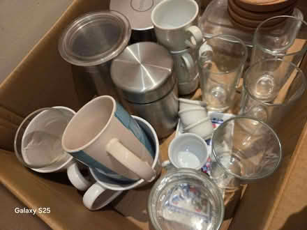 Photo of free Mixed Box of Glassware and Mugs – Good Condition (Frog Island LE4) #3