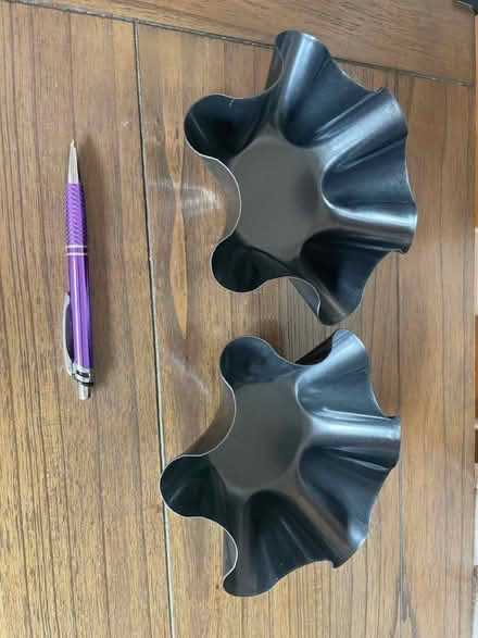 Photo of free Taco Salad Bowl Molds (Roselle Rd & 390) #1