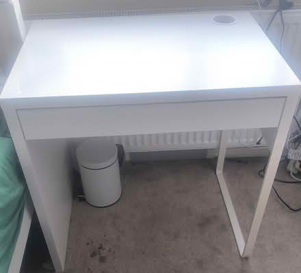 Photo of free Ikea Micke desk (Surbiton KT6) #2