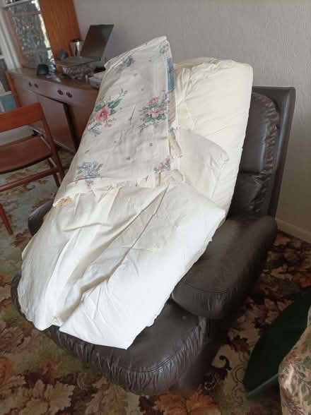Photo of free King Size Duvet Set (Seaside BN23) #1