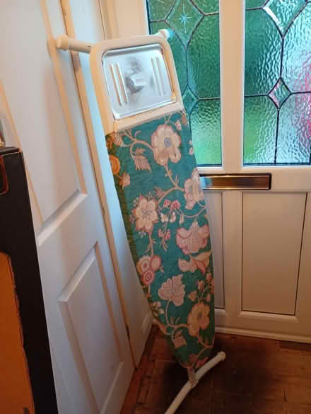 Photo of free Irong board (Three Bridges RH10) #1