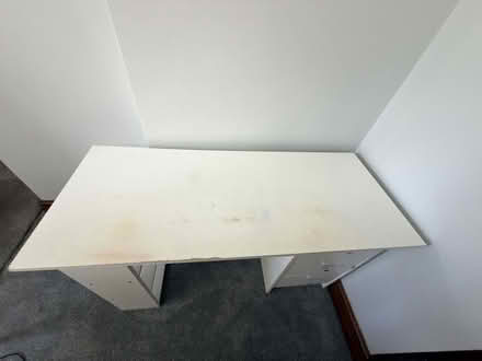Photo of free Study table (Alfred Road SM1) #1