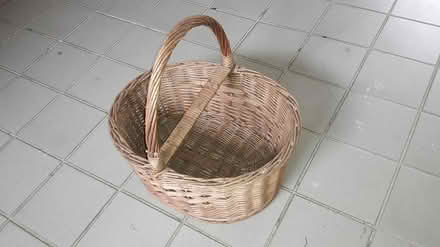 Photo of free Wicker Basket (Queenstown, near MRT) #1