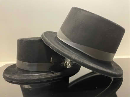 Photo of free Black hats ? for Halloween (Loughton MK5) #1