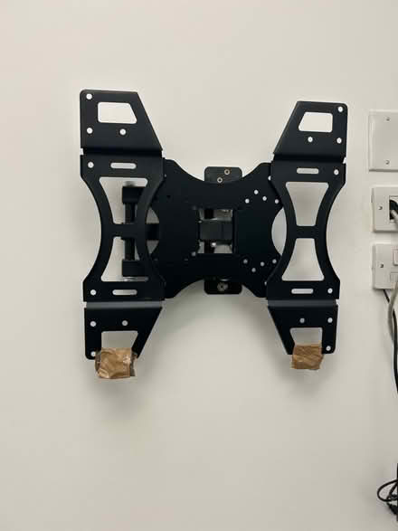 Photo of free tv Wall mounts (St. James's W1S) #1