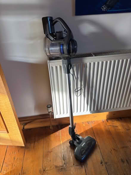 Photo of free Cordless stick vacuum (Cotteridge B30) #1