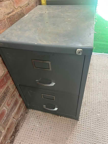 Photo of free 2 drawer filing cabinet (Prestbury SK10) #1