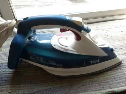 Photo of free T-Fal iron (692 Tweedsmuir Avenue) #1